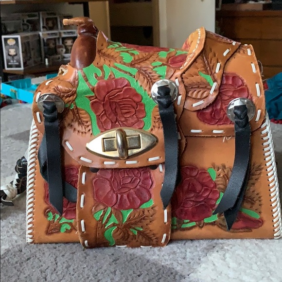 Vintage tooled saddle purse - Picture 4 of 11